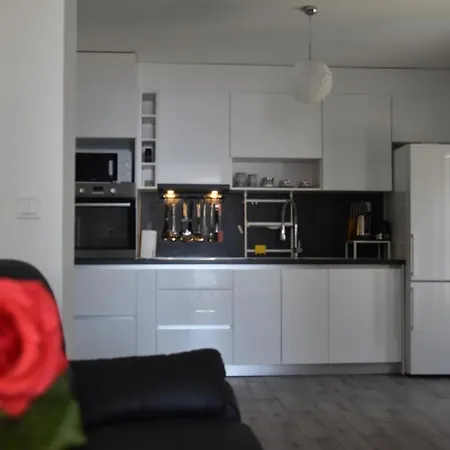 Sunny Summer Apartman