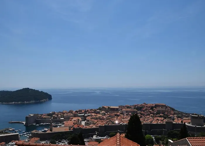 アパート Sunny Summer *