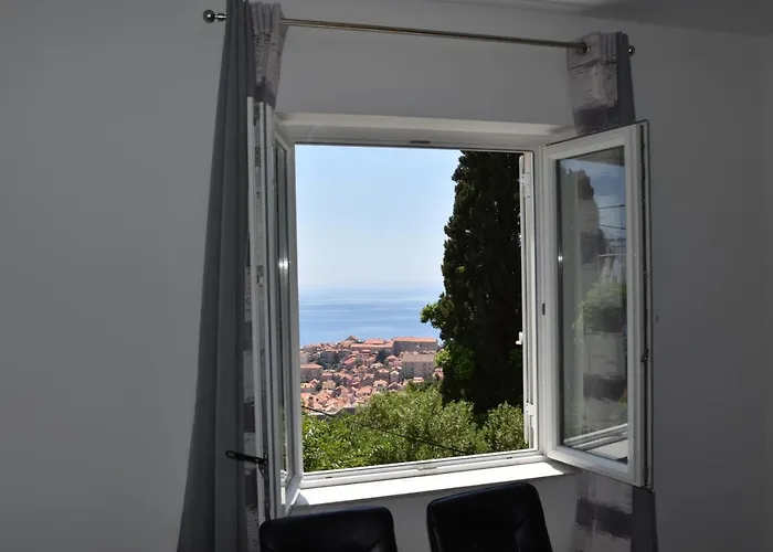 Sunny Summer Apartment Dubrovnik